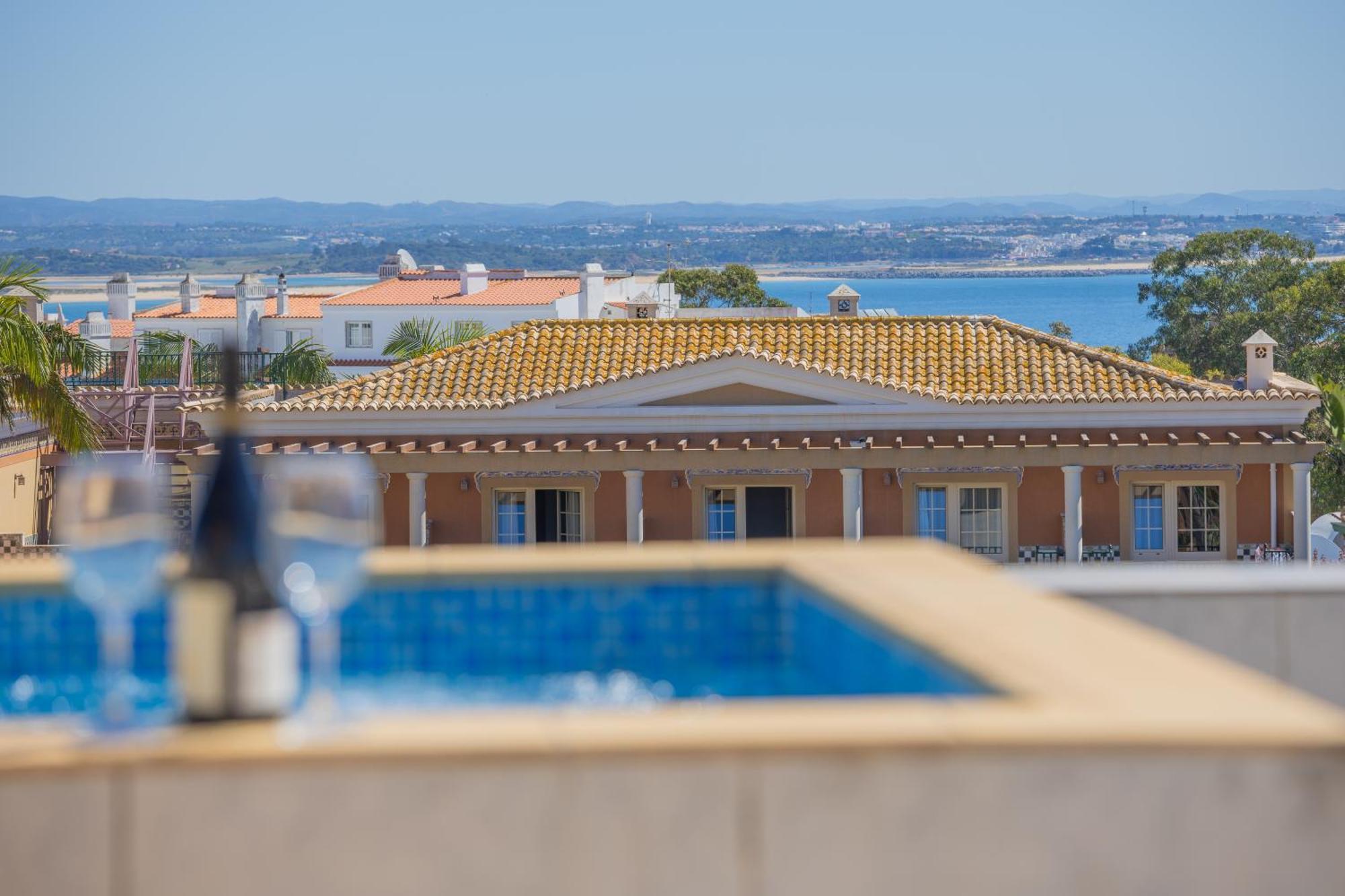 Bed and breakfast Bb Dona Ana Lagos